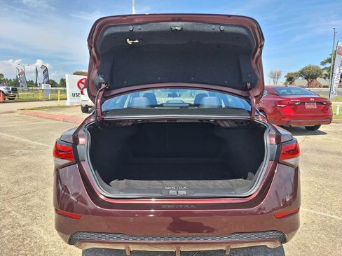 Used 2023 Nissan Sentra SV FWD image 23
