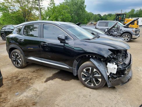 Used 2026 Nissan Kicks SV AWD/4WD image 1