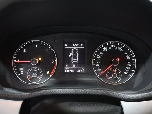 Used 2012 Volkswagen Passat TDI SE image 38