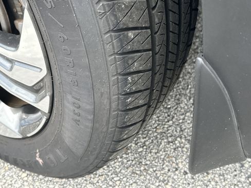Certified 2022 Hyundai Santa Fe SEL FWD image 13