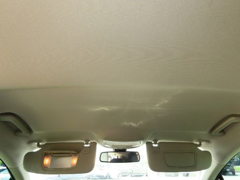 Used 2020 Ford Fusion SE image 22