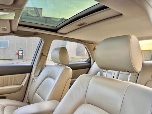 Used 2000 Lexus LS 400 RWD image 19