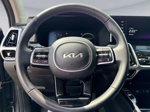 Used 2023 Kia Sorento SX AWD/4WD image 30