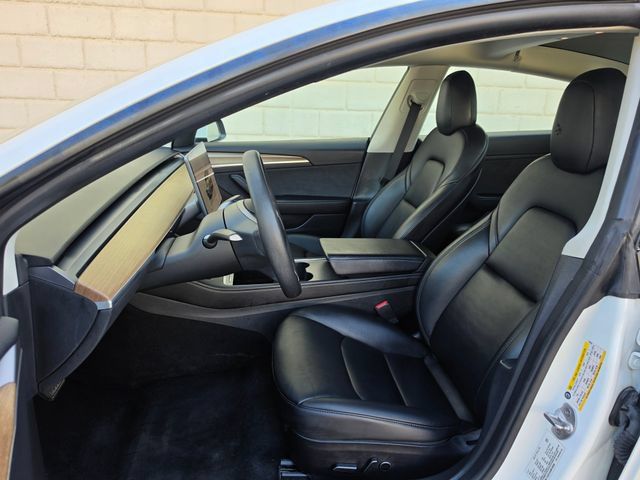 Used 2022 Tesla Model 3 Standard Range RWD image 12