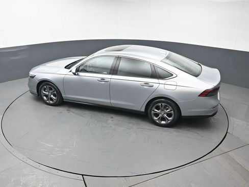 Used 2023 Honda Accord EX image 34