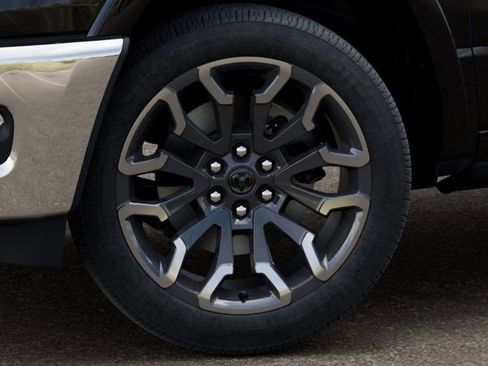 New 2025 RAM 1500 Limited AWD/4WD image 9