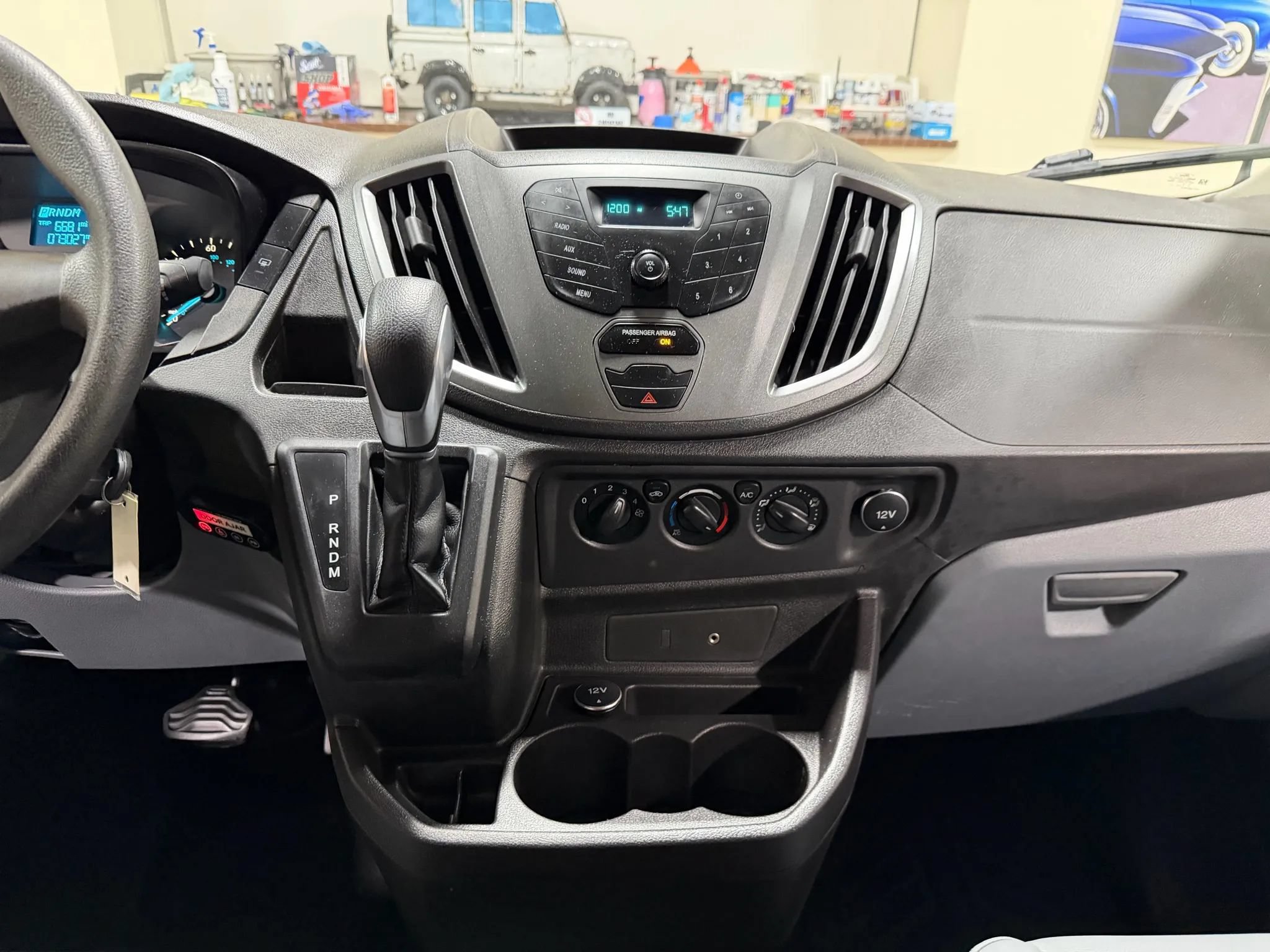 Used 2015 Ford Transit 250 148 Medium Roof RWD image 54