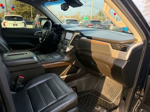 Used 2019 GMC Yukon Denali w/ Denali Ultimate Package AWD/4WD image 54