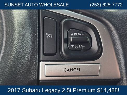 Used 2017 Subaru Legacy 2.5i Premium w/ Moonroof Package AWD/4WD image 30