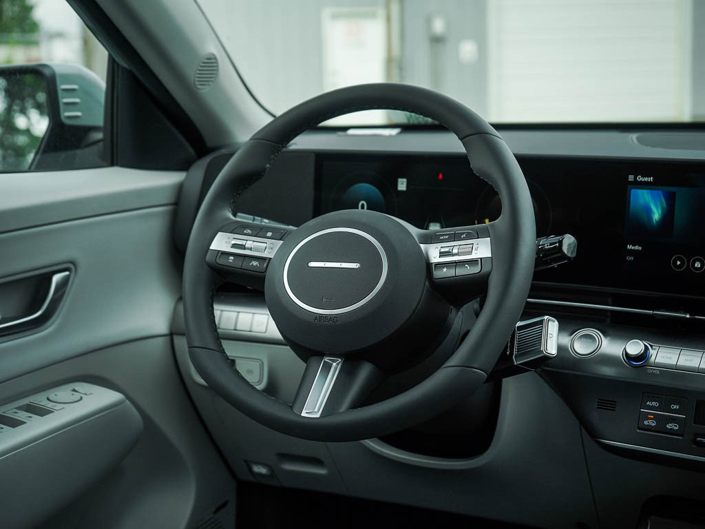 New 2027 Hyundai Kona Limited AWD/4WD image 16