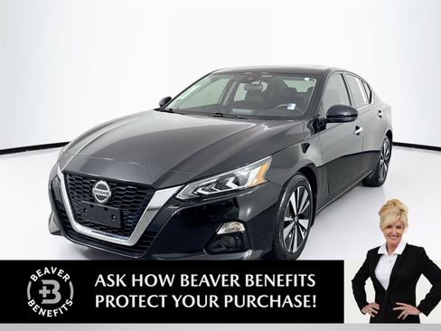 Used 2022 Nissan Altima 2.5 SL FWD image 1