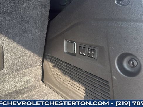 Used 2021 Chevrolet Tahoe LT w/ LT Signature Package AWD/4WD image 32