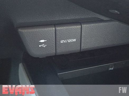 Used 2018 Toyota Camry XSE w/ Driver Assist Package image 10