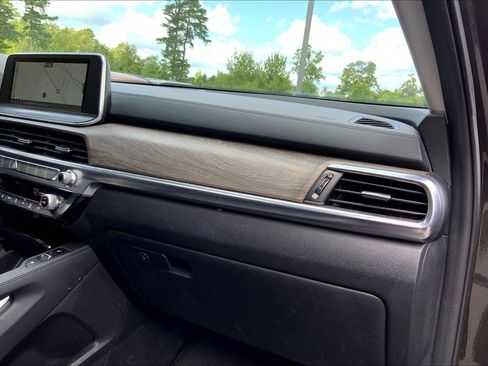 Used 2022 Kia Telluride EX image 18