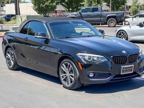Used 2018 BMW 230i Convertible RWD image 5