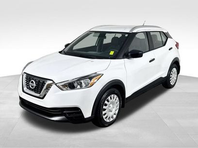 Used 2018 Nissan Kicks S