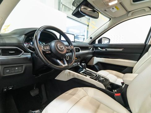Used 2023 MAZDA CX-5 AWD 2.5 S w/ Premium Plus Pkg image 4
