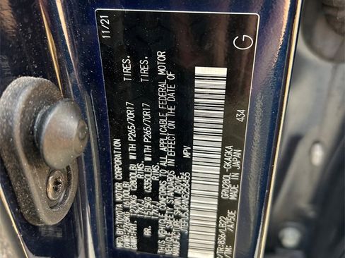 Used 2022 Toyota 4Runner SR5 Premium image 10