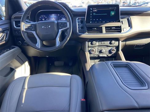 Used 2024 Chevrolet Tahoe Z71 w/ Luxury Package image 13