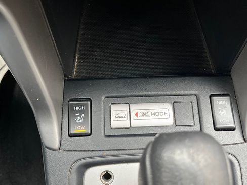 Used 2017 Subaru Forester 2.5i Limited AWD/4WD image 18