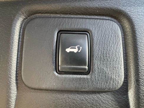 Used 2017 Nissan Murano Platinum w/ Platinum Technology Package image 30