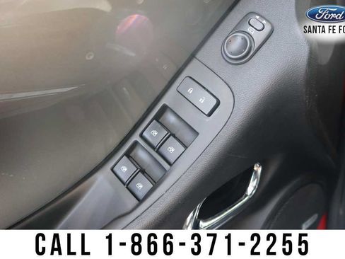 Used 2015 Chevrolet Camaro SS RWD image 6