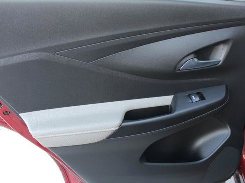 Used 2024 Buick Envista Avenir FWD image 16