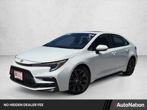 Certified 2024 Toyota Corolla SE w/ SE Premium Package FWD image 1