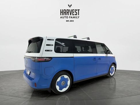 Used 2025 Volkswagen ID. Buzz 1st Edition image 7