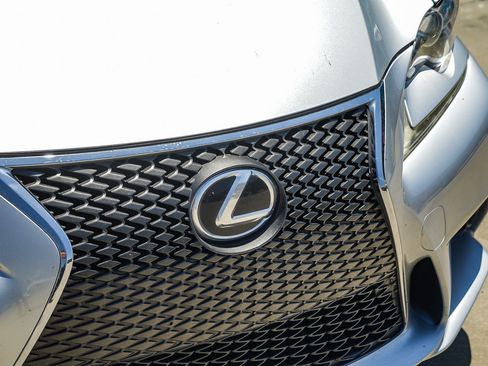 Used 2014 Lexus IS 350 w/ F Sport Package RWD image 10