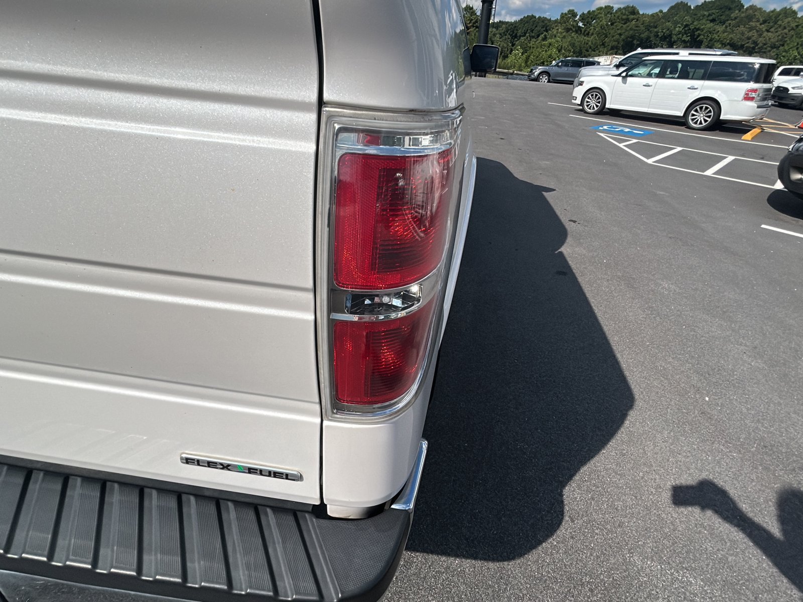 Used 2014 Ford F150 Lariat w/ Equipment Group 501A Mid RWD image 13