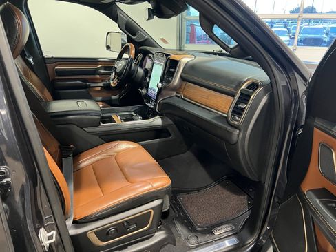 Used 2019 RAM 1500 Limited image 37