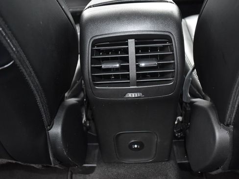 Used 2024 Ford Escape Platinum image 23