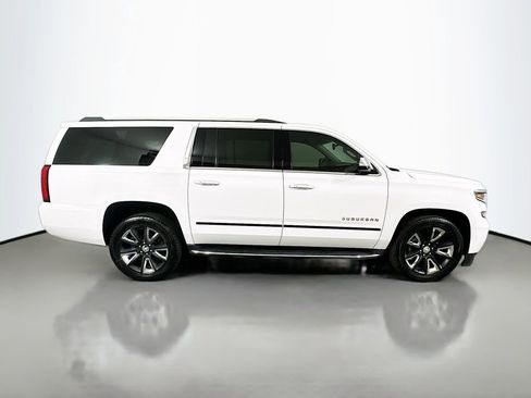 Used 2018 Chevrolet Suburban Premier image 4