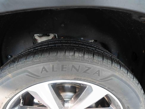 Used 2023 Honda Pilot Elite image 31