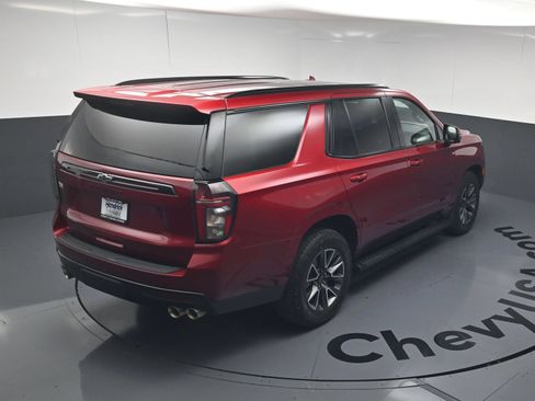 Used 2023 Chevrolet Tahoe Z71 w/ Z71 Off-Road Package AWD/4WD image 34