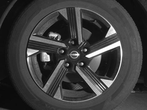 Used 2025 Nissan Sentra SV image 12