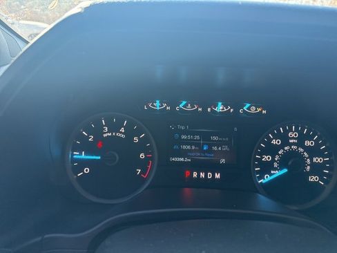 Used 2019 Ford F150 XLT w/ Equipment Group 302A Luxury image 15