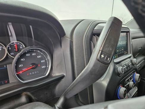 Used 2022 Chevrolet Silverado 2500 LT w/ Convenience Package image 24