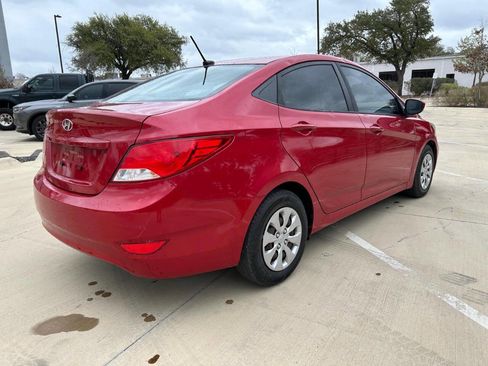 Used 2016 Hyundai Accent SE image 12