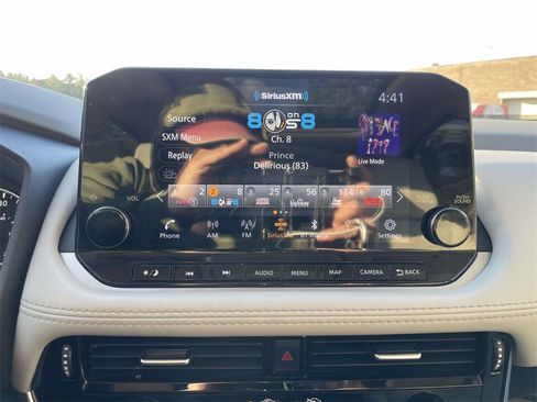 Certified 2023 Nissan Rogue SL w/ SL Premium Package image 27