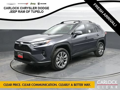 Used 2025 Toyota RAV4 XLE Premium w/ Weather Package AWD/4WD image 9