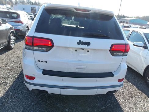 Used 2016 Jeep Grand Cherokee High Altitude image 2