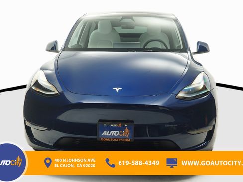 Used 2023 Tesla Model Y 2WD image 4