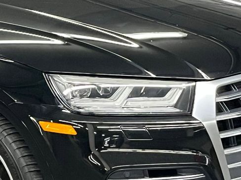 Used 2018 Audi SQ5 Prestige w/ Prestige Package image 38