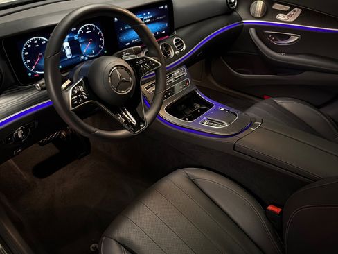 Used 2022 Mercedes-Benz E 350 Sedan image 9