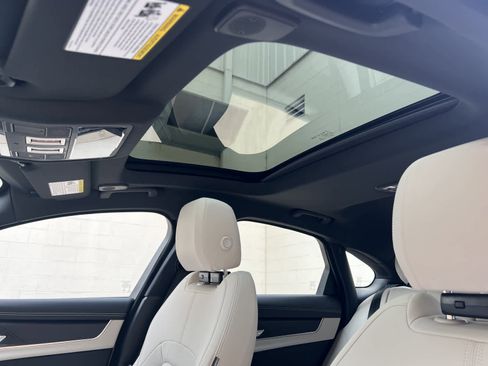 Used 2024 Jaguar XF R-Dynamic SE image 14