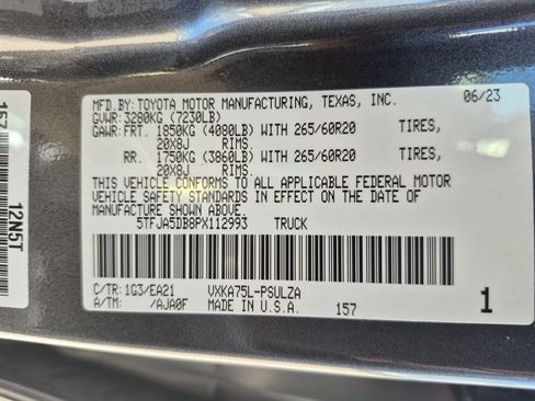 Used 2023 Toyota Tundra Limited AWD/4WD image 23
