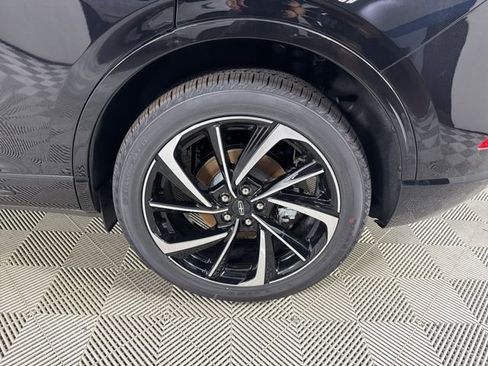 New 2025 Lincoln Corsair Grand Touring w/ Equipment Group 301A image 31