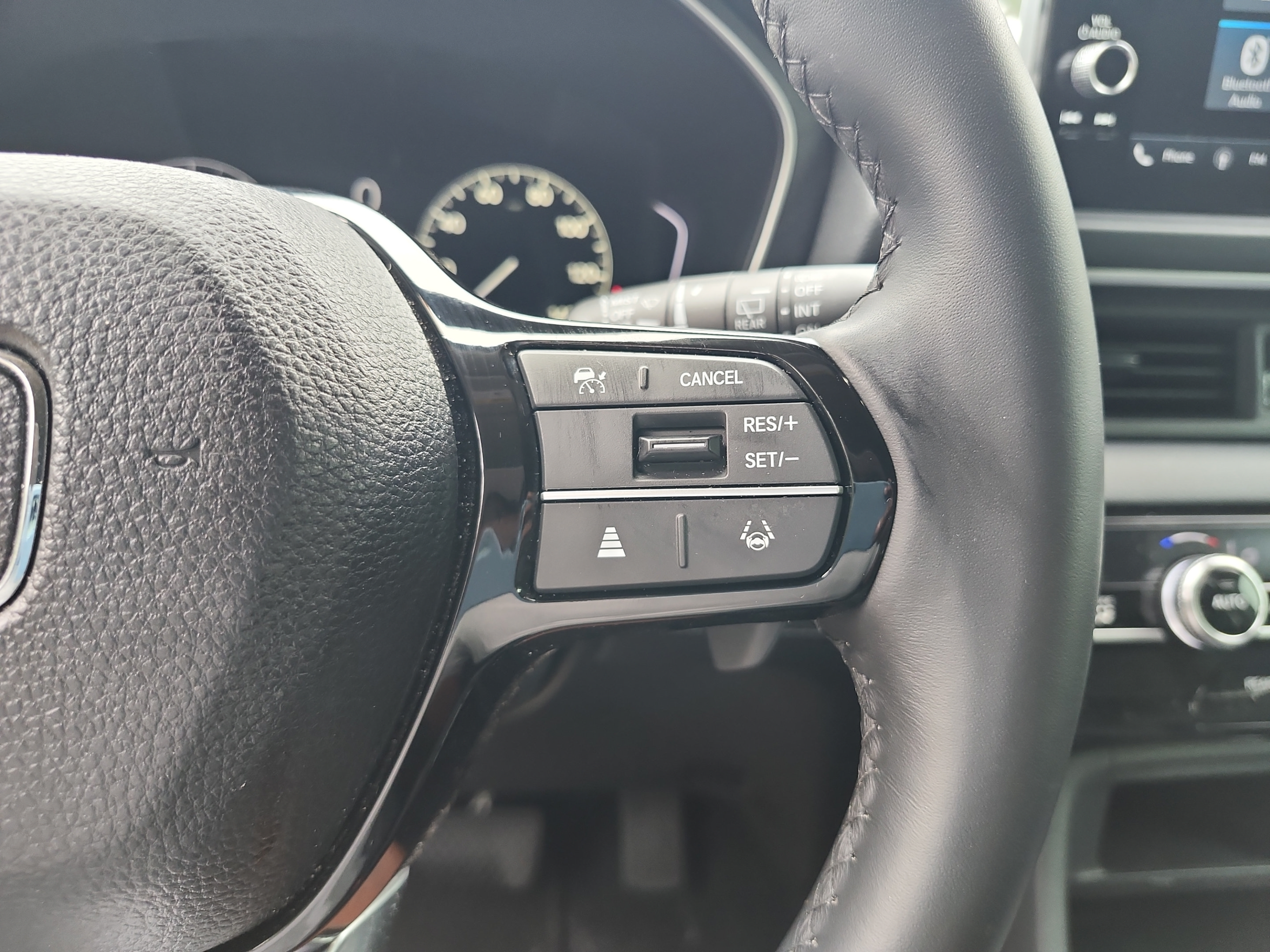Certified 2025 Honda Pilot EX-L image 28